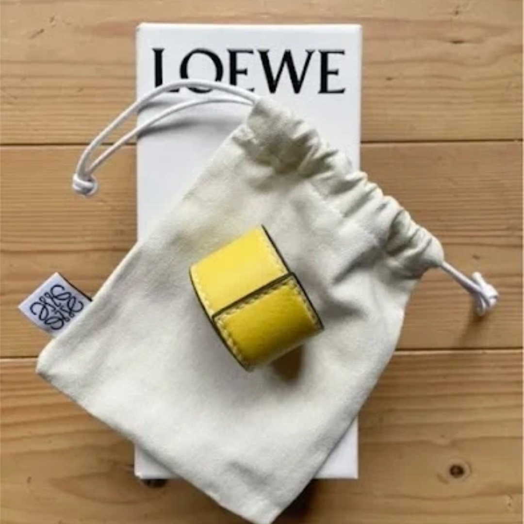 Manchette en cuir Jaune Loewe