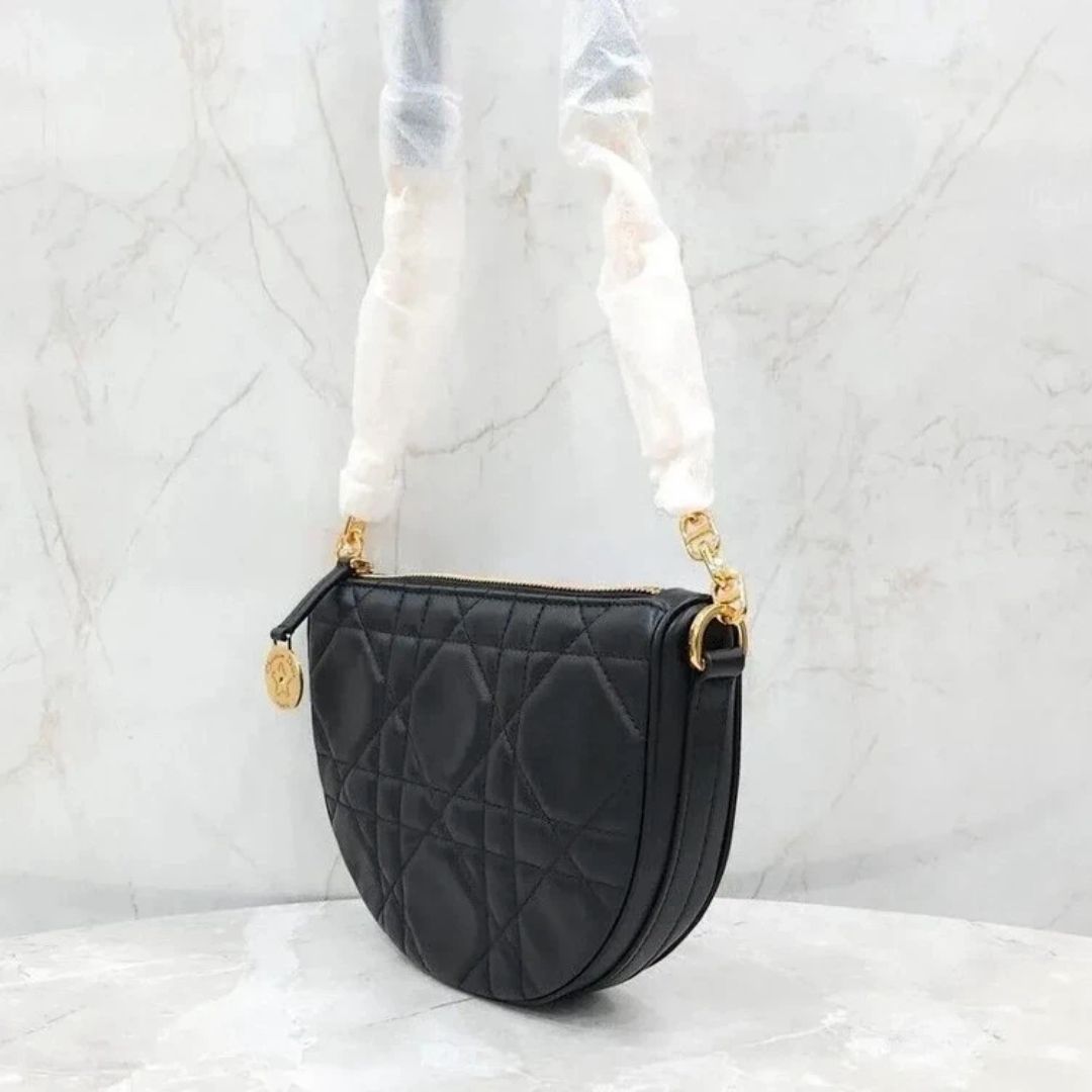 Sac Dior Wallet on Chain