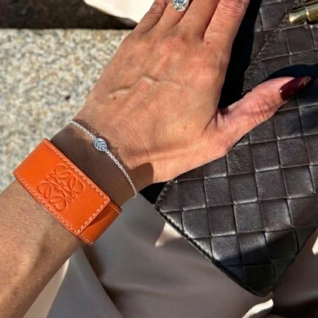 Manchette Loewe en cuir orange